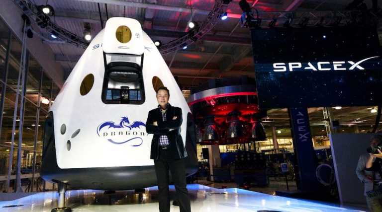 SpaceX Plans Worldwide Gigabit Speed Internet With 4,425 Satellites