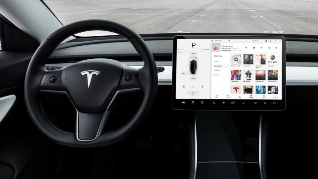 Tesla FSD